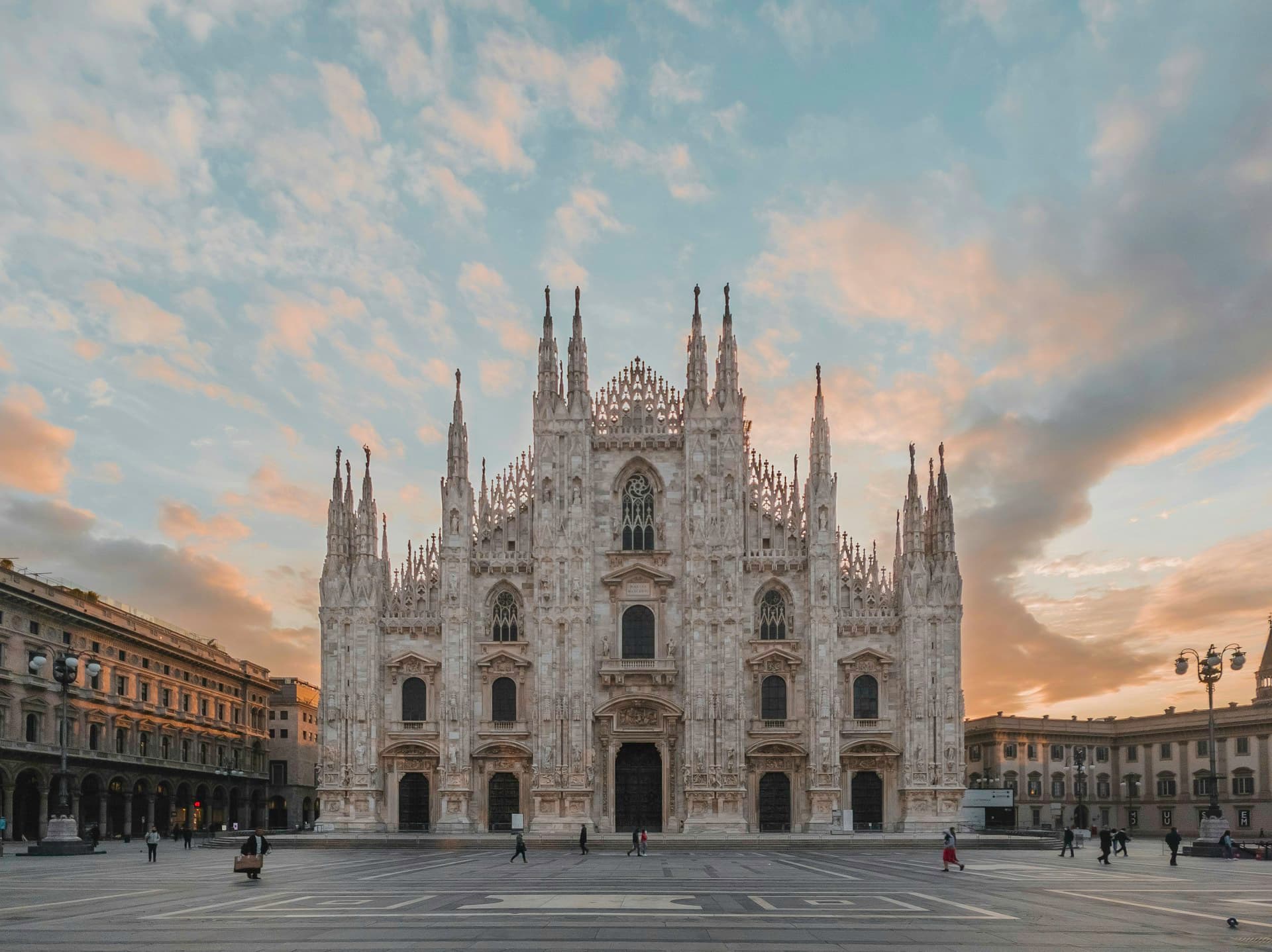 Milan Duomo at sunrise